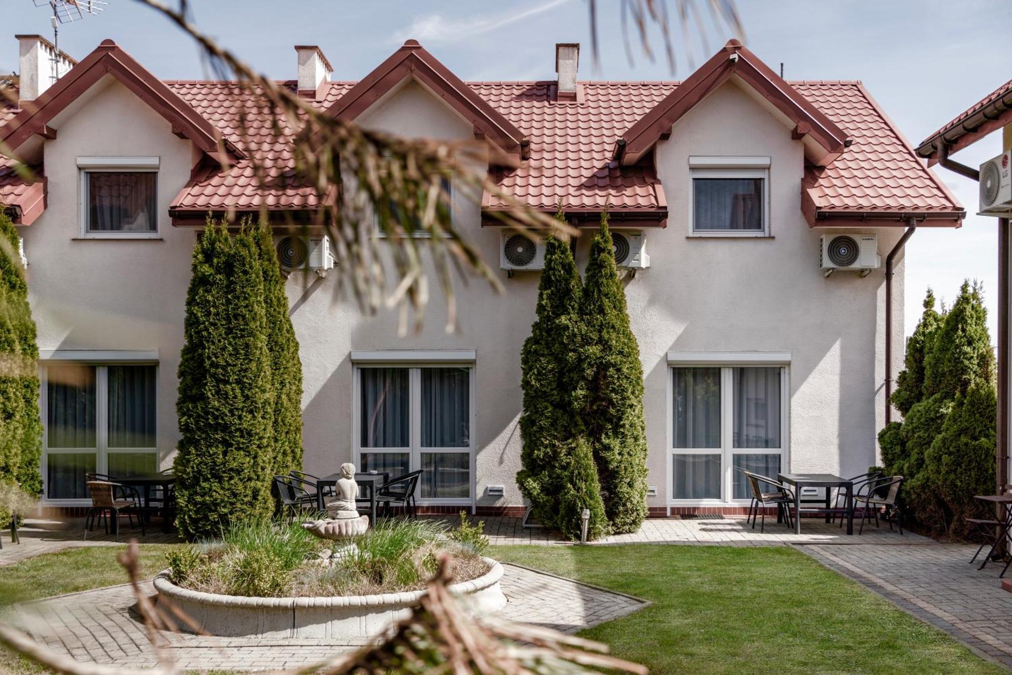 Villa Gravaldi Rowy  Kültér fotó